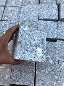 Đá trắng suối lau cắt thô