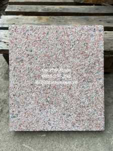 Đá đỏ nhạt băm nhám