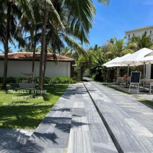 Đá sọc dưa lát sân vườn biệt thự bề mặt mài hone — chống trơn trượt ngoài trời, vân đá tự nhiên độc bản